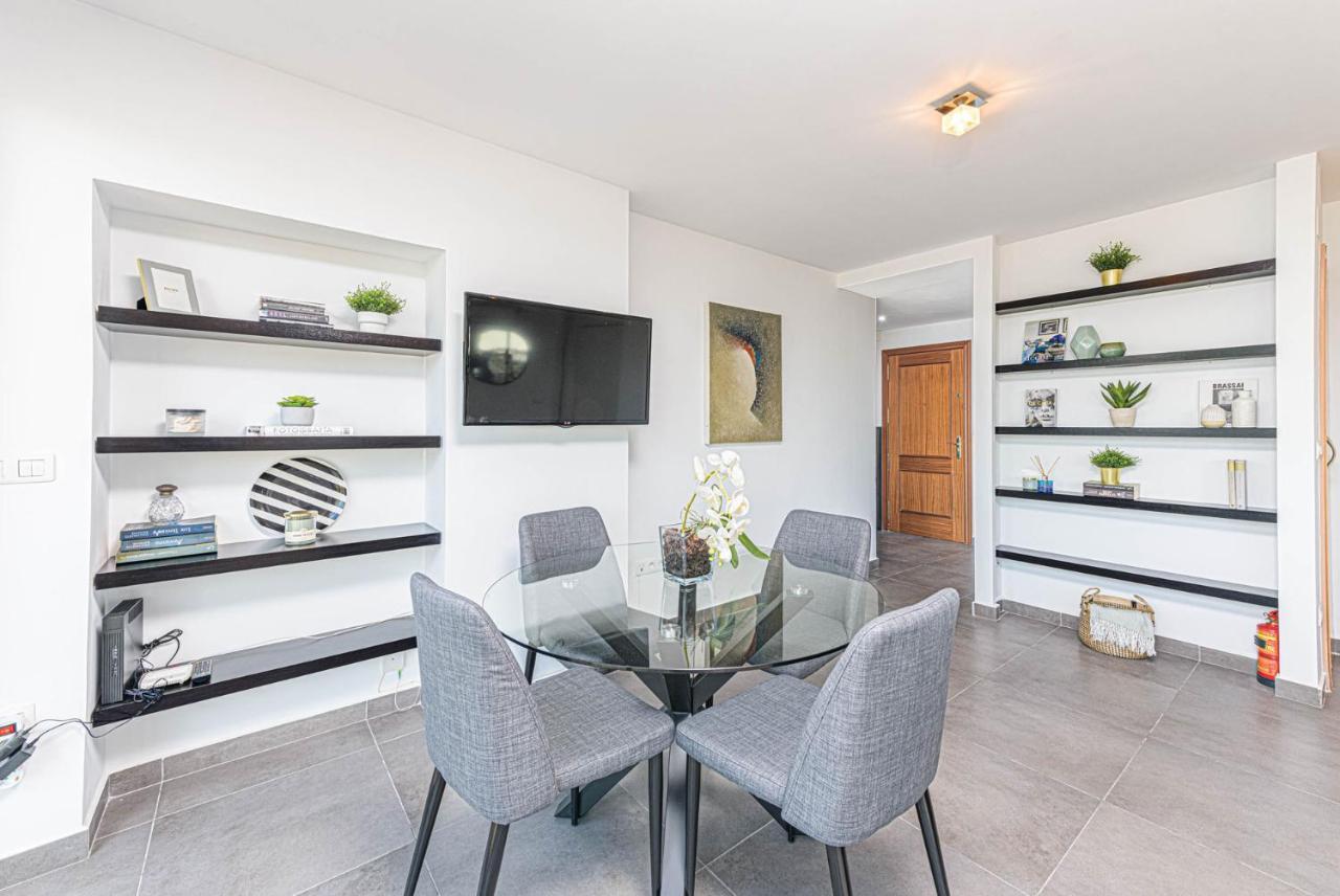 Mediterraneo Beach Apartment In Malaga By Solaga Holiday Homes Eksteriør bilde
