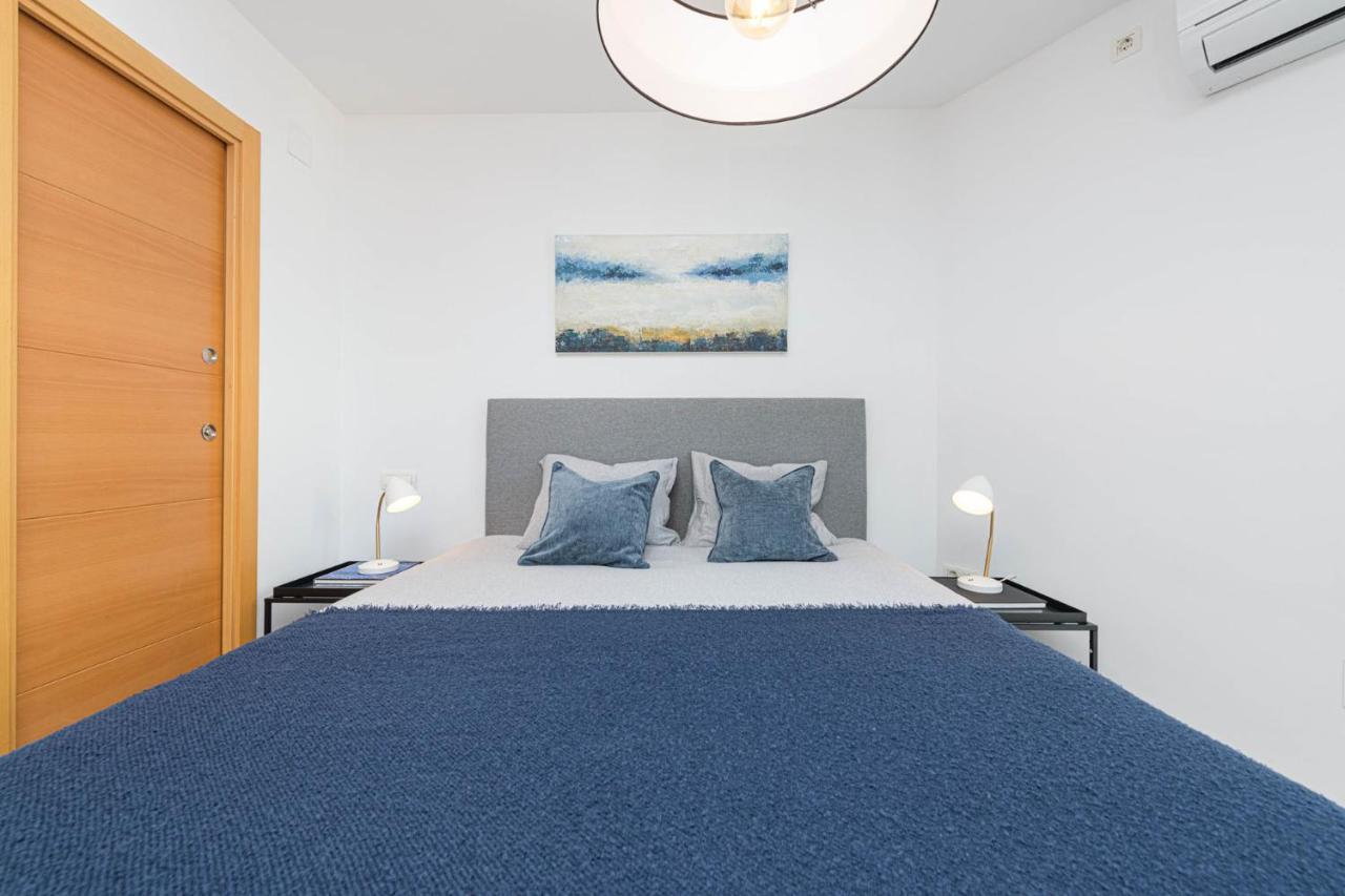 Mediterraneo Beach Apartment In Malaga By Solaga Holiday Homes Eksteriør bilde
